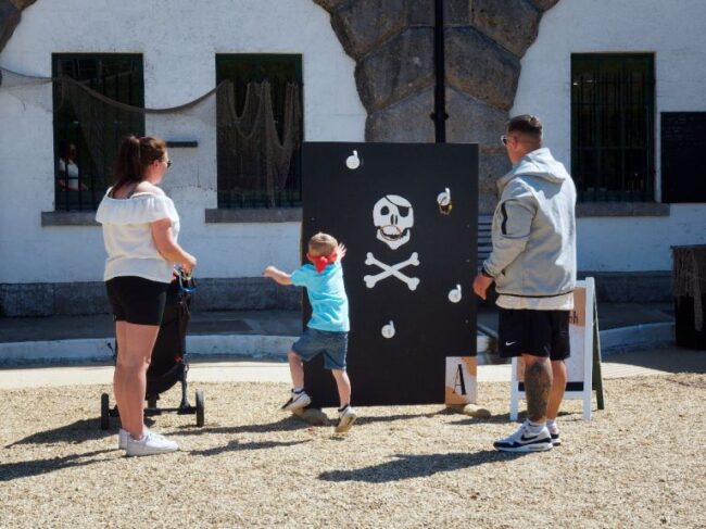 Pirates_2024_-_John_Grindle_00010